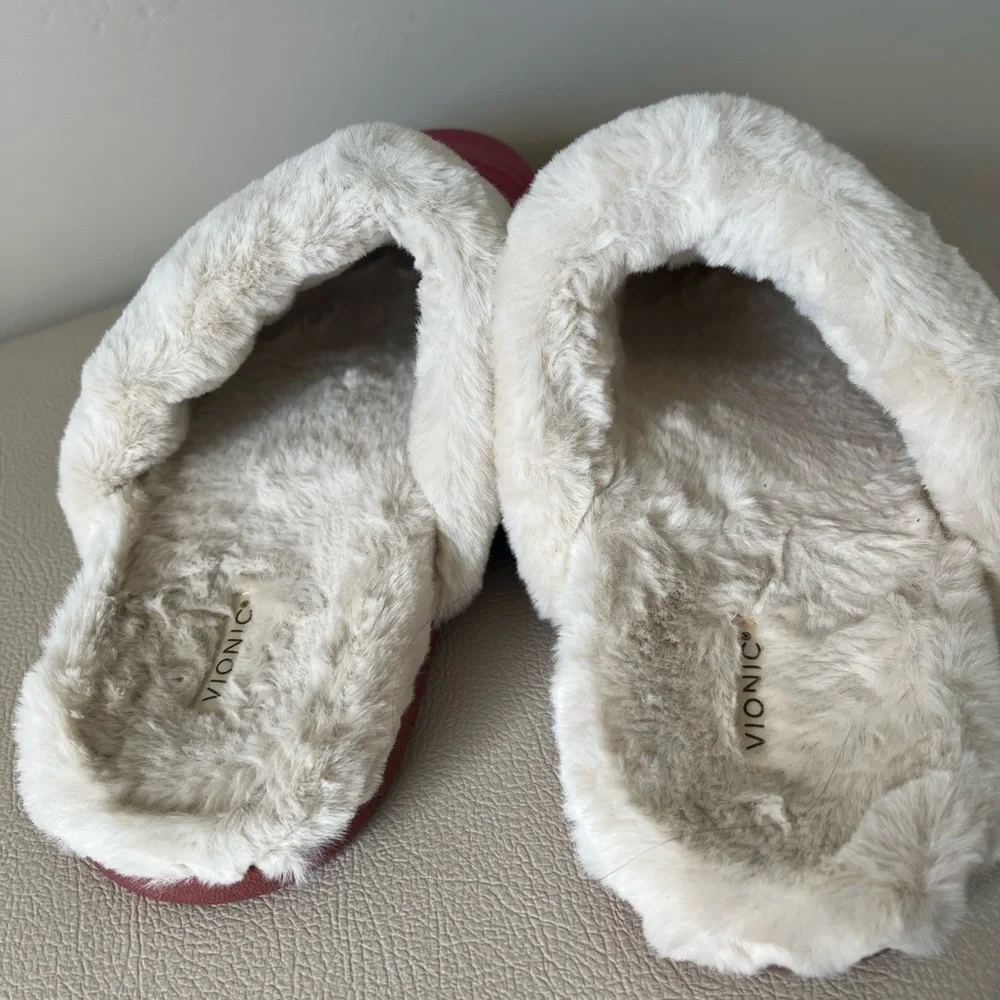 Vionic Josephine Faux Fur Quilted Dusty Cedar Red Puffer Slippers Size 10 - Picture 8 of 11